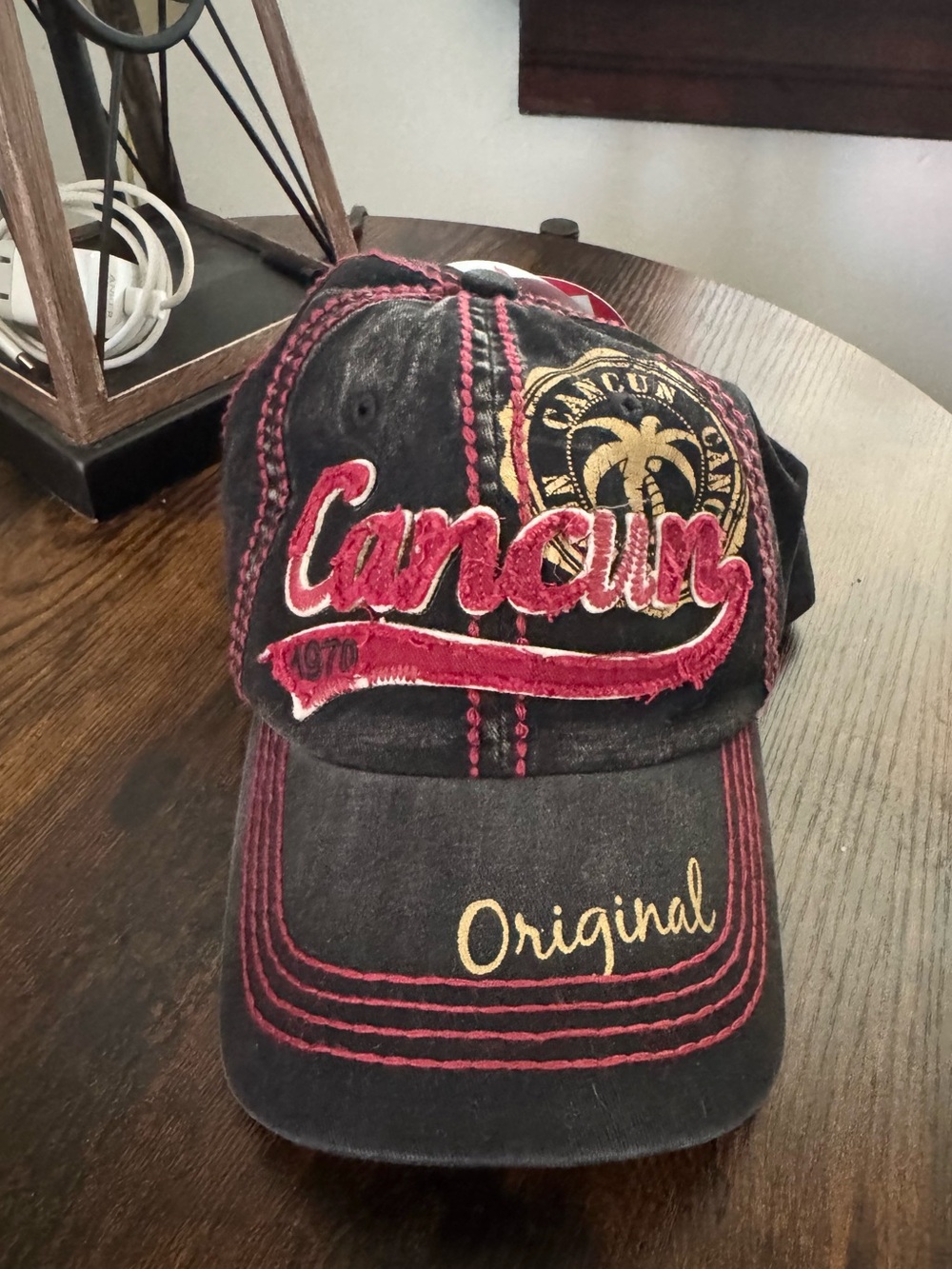 ROBIN RUTH, CANCUN Women's Black/Pink Adjustable Baseball Hat/Cap. NWT